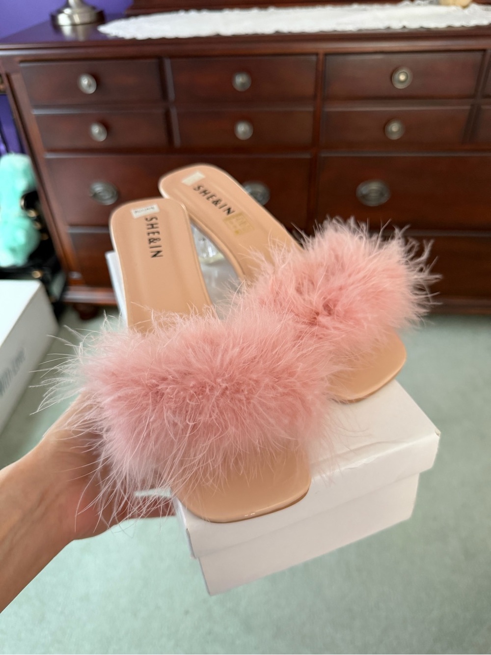 Pink feather heels like new!